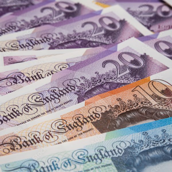 £2,500 Prize Pool - £200 Cash Prize with Instant Wins!